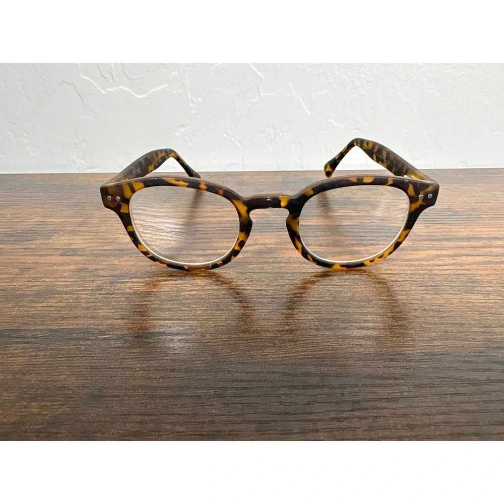 Look Optic Tortoiseshell Round Reading Glasses +2.00 Magnification